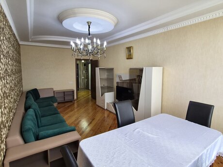 7-ci mikrorayonda 2 otaqlı yeni tikili mənzil kirayə verilir, 55 m², 650 AZN/ay, şəkil 4 / 12