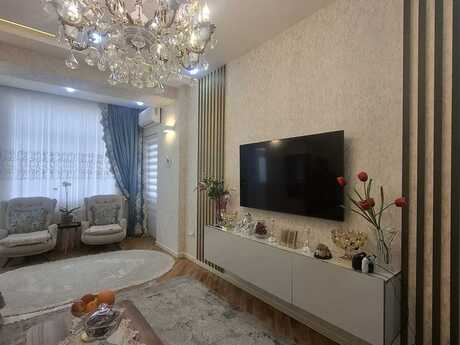 3 otaq · 90 m² · 15/18 mərtəbə, Qara Qarayev