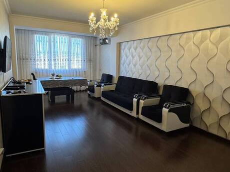 2 otaq · 55 m² · 8/9 mərtəbə, Elmlər Akademiyası