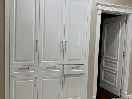 5-room new-build apartment for rent in Şah İsmayıl Xətai, 220 m², 3 500 AZN/mo, photo 5 / 12