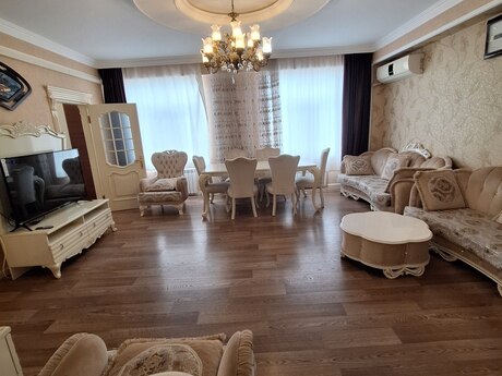 Neftçilərdə 3 otaqlı yeni tikili mənzil kirayə verilir, 90 m², 800 AZN/ay, şəkil 4 / 12