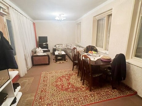 Dərnəgüldə 4 otaqlı köhnə tikili mənzil satılır, 70 m², 160 000 AZN, şəkil 3 / 12