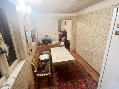 Dərnəgüldə 4 otaqlı köhnə tikili mənzil satılır, 70 m², 160 000 AZN, şəkil 5 / 12