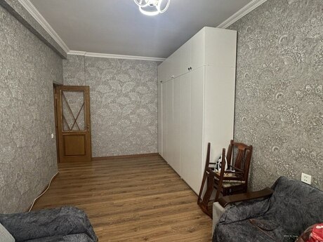 Xalqlar Dostluğunda 2 otaqlı yeni tikili mənzil kirayə verilir, 75 m², 650 AZN/ay, şəkil 4 / 10