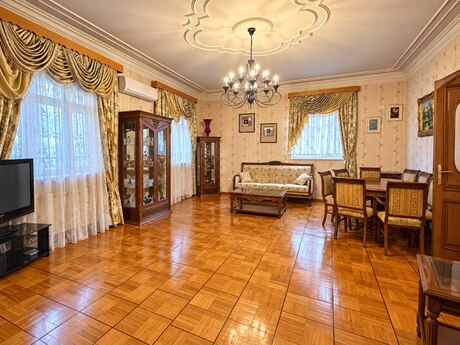 Сдаётся 3-комнатная квартира в новостройке, Nizami, 140 м², 1 000 AZN/мес, фото 3 / 12