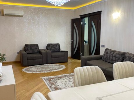 Elmlər Akademiyasında 3 otaqlı köhnə tikili mənzil satılır, 110 m², 289 000 AZN, şəkil 3 / 12