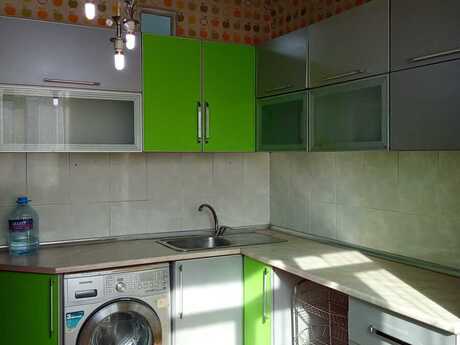 Yasamalda 5 otaqlı köhnə tikili mənzil kirayə verilir, 110 m², 799 AZN/ay, şəkil 3 / 12