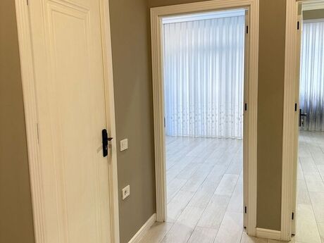 Nəriman Nərimanovda 2 otaqlı yeni tikili mənzil kirayə verilir, 70 m², 800 AZN/ay, şəkil 5 / 12
