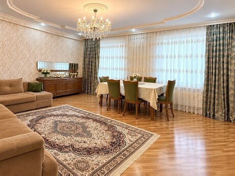 Bayılda 3 otaqlı yeni tikili mənzil satılır, 120 m², 350 000 AZN, şəkil 2 / 9