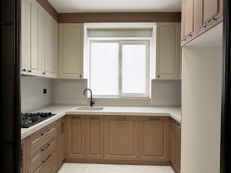 Продаётся 3-комнатная квартира в новостройке, Həzi Aslanov, 82 м², 249 000 AZN, фото 3 / 11