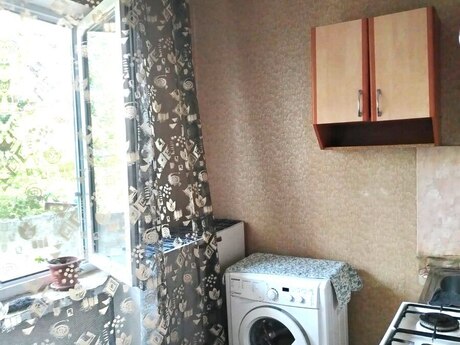 Xalqlar Dostluğunda 2 otaqlı köhnə tikili mənzil kirayə verilir, 65 m², 550 AZN/ay, şəkil 3 / 6