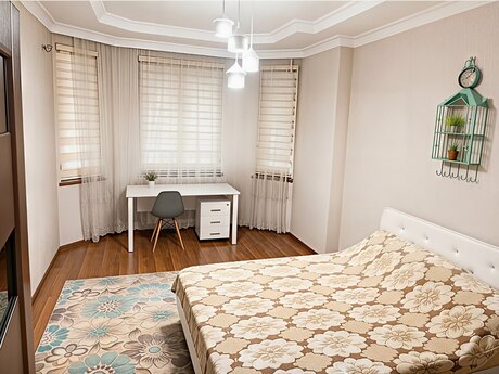 Продаётся 3-комнатная квартира в новостройке, Şah İsmayıl Xətai, 135 м², 370 000 AZN, фото 2 / 7