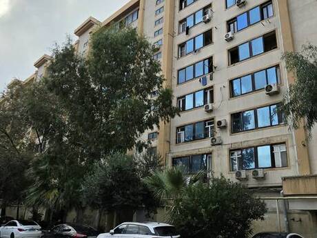 Elan №6530242 - Bakı, Bakıxanov q., 4 otaqlı, 120 m², 3/9 mərtəbə