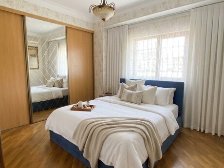 3 rooms · 160 m² · floor 3/11, Sahil