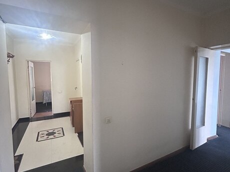 Продаётся 3-комнатная квартира в старом фонде, Elmlər Akademiyası, 93 м², 310 000 AZN, фото 4 / 12