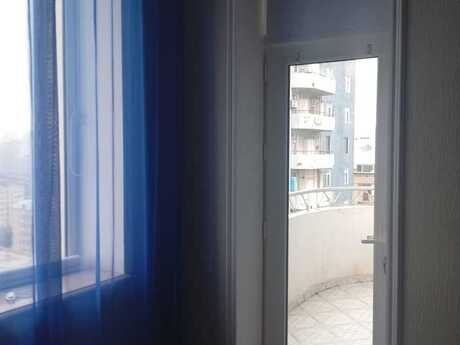 Сдаётся 3-комнатная квартира в новостройке, Nizami, 100 м², 1 100 AZN/мес, фото 5 / 12