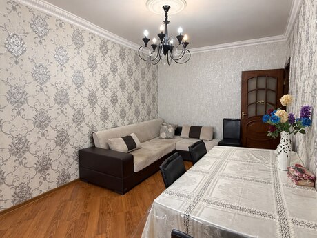 Həzi Aslanovda 3 otaqlı köhnə tikili mənzil satılır, 85 m², 204 000 AZN, şəkil 2 / 12