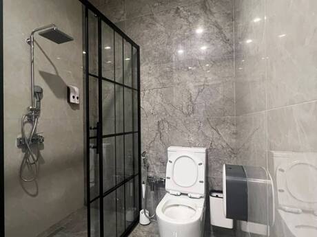 2-room new-build apartment for rent in Nizami City, 80 m², 1 300 AZN/mo, photo 5 / 12