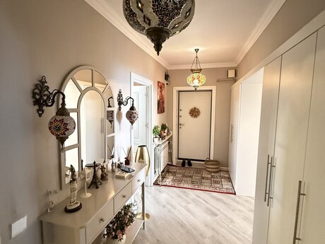 Продаётся 3-комнатная квартира в старом фонде, Bayıl, 90 м², 299 000 AZN, фото 5 / 12