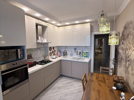 Объявление №6530344 - Баку, пос. Баилова, 3-комн., 90 м², 6/9 этаж
