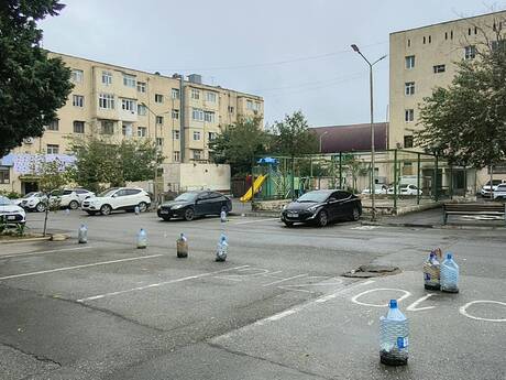 4 otaq · 100 m² · 5/5 mərtəbə, Badamdar