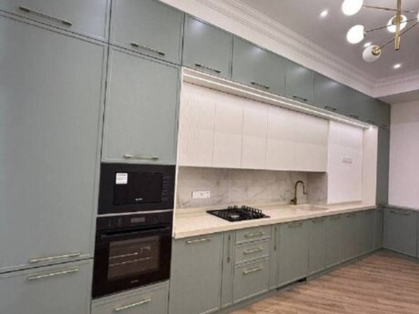 28 Mayda 4 otaqlı yeni tikili mənzil satılır, 149 m², 590 000 AZN, şəkil 2 / 12