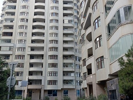 Сдаётся 4-комнатная квартира в новостройке, Nəsimi, 190 м², 1 200 AZN/мес, фото 2 / 5