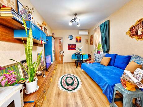 Продаётся 1-комнатная квартира в старом фонде, Qara Qarayev, 35 м², 110 000 AZN, фото 2 / 12