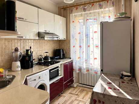 Продаётся 2-комнатная квартира в старом фонде, Elmlər Akademiyası, 60 м², 230 000 AZN, фото 5 / 11