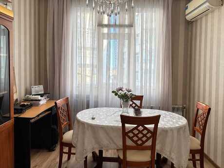 Продаётся 2-комнатная квартира в старом фонде, Elmlər Akademiyası, 60 м², 230 000 AZN, фото 3 / 11