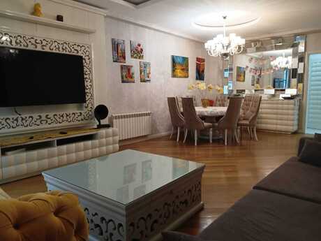 28 Mayda 4 otaqlı yeni tikili mənzil kirayə verilir, 200 m², 2 300 AZN/ay, şəkil 2 / 12