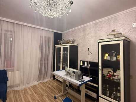 Gənclikdə 3 otaqlı köhnə tikili mənzil kirayə verilir, 82 m², 800 AZN/ay, şəkil 3 / 10