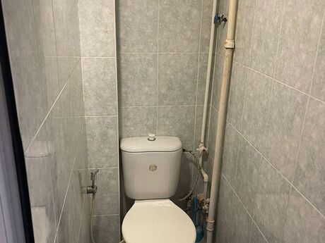 Qara Qarayevdə 2 otaqlı köhnə tikili mənzil kirayə verilir, 65 m², 650 AZN/ay, şəkil 5 / 5