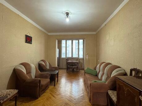 Продаётся 2-комнатная квартира в старом фонде, Elmlər Akademiyası, 60 м², 210 000 AZN, фото 3 / 4