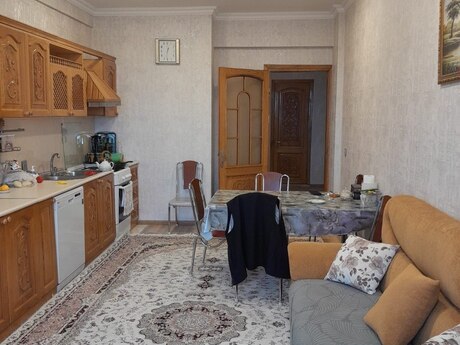 Nəriman Nərimanovda 2 otaqlı yeni tikili mənzil kirayə verilir, 170 m², 1 000 AZN/ay, şəkil 2 / 12