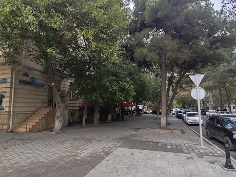 Elmlər Akademiyasında 2 otaqlı köhnə tikili mənzil satılır, 63 m², 209 900 AZN, şəkil 2 / 5