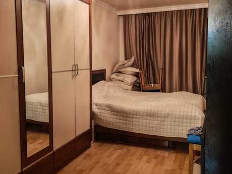 2-room old-build apartment for sale in Elmlər Akademiyası, 45 m², 187 000 AZN, photo 2 / 5