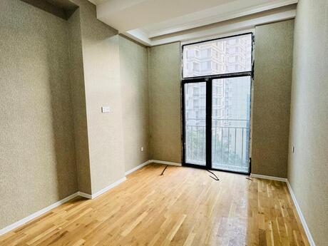 Продаётся 4-комнатная квартира в новостройке, ЖК Whitestone Residence, 148 м², 538 000 AZN, фото 4 / 12