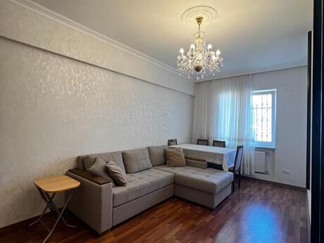 İnşaatçılarda 3 otaqlı yeni tikili mənzil satılır, 110 m², 249 000 AZN, şəkil 2 / 12
