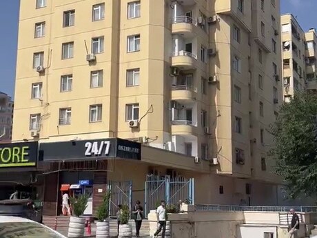 3 otaqlı mənzil, 110 m², İnşaatçılar, 250 000 AZN