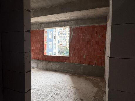 Продаётся 2-комнатная квартира в новостройке, Qara Qarayev, 74 м², 215 000 AZN, фото 4 / 10