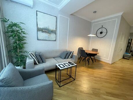 Nizamidə 2 otaqlı yeni tikili mənzil kirayə verilir, 80 m², 1 800 AZN/ay, şəkil 2 / 12