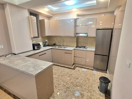 Şah İsmayıl Xətaidə 2 otaqlı yeni tikili mənzil kirayə verilir, 87 m², 1 200 AZN/ay, şəkil 5 / 12