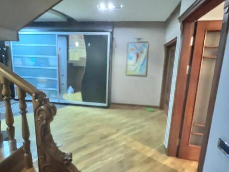 Продаётся 4-комнатная квартира в новостройке, İnşaatçılar, 250 м², 450 000 AZN, фото 3 / 12