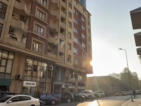 Elan №6531121 - Bakı, 28 May m., 4 otaqlı, 300 m², 6/16 mərtəbə