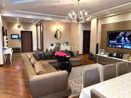 4-комн. · 180 m² · 5/17 этаж, 28 May