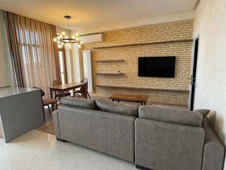 2 otaq · 90 m² · 16/18 mərtəbə, Nəsimi