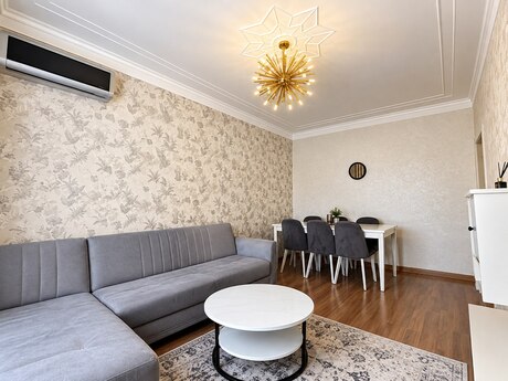 Продаётся 2-комнатная квартира в старом фонде, Nəsimi, 60 м², 198 000 AZN, фото 2 / 8