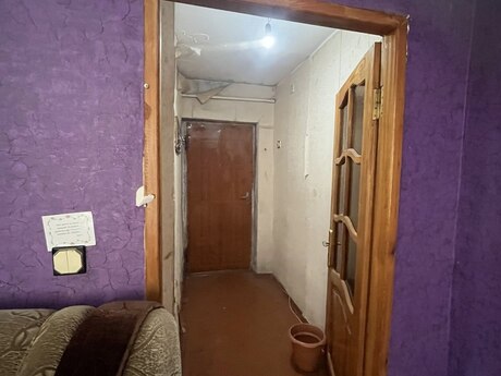 1-room old-build apartment for sale in Avtovağzal, 34 m², 93 000 AZN, photo 4 / 7