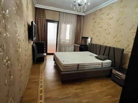 Nərimanovda 3 otaqlı yeni tikili mənzil kirayə verilir, 130 m², 1 100 AZN/ay, şəkil 3 / 10